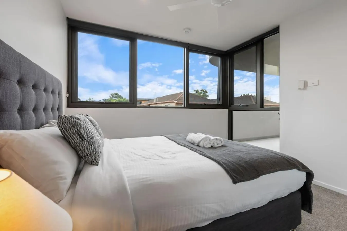 Skyline N Rooftop Pool 2Br Modern Stay Near Cbd Brisbane 0*,