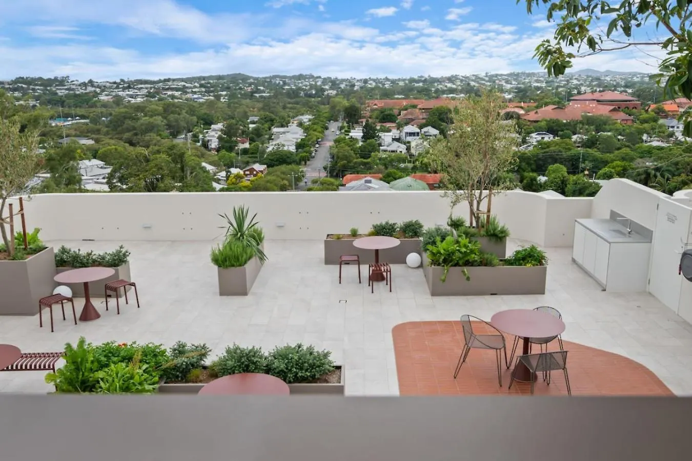 Skyline N Rooftop Pool 2Br Modern Stay Near Cbd Brisbane Australia